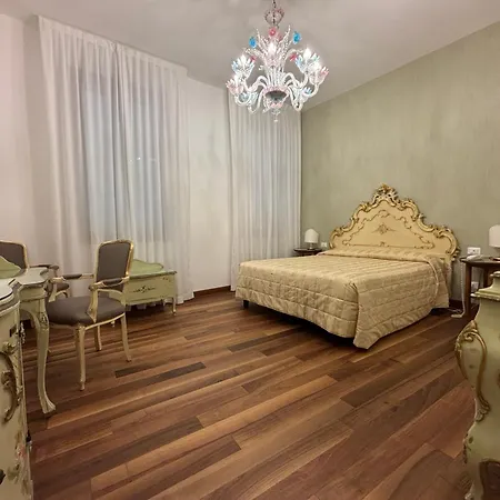 Rialto 4*