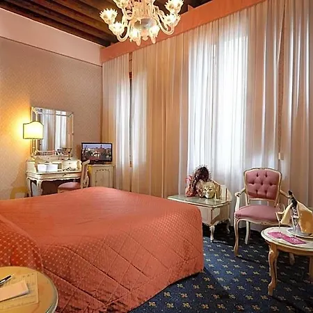 Hotel Rialto Venetië