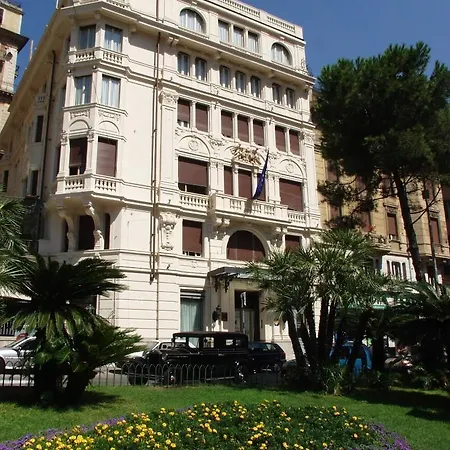Rialto 4*
