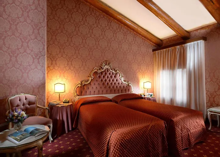 Rialto Hotel 4*