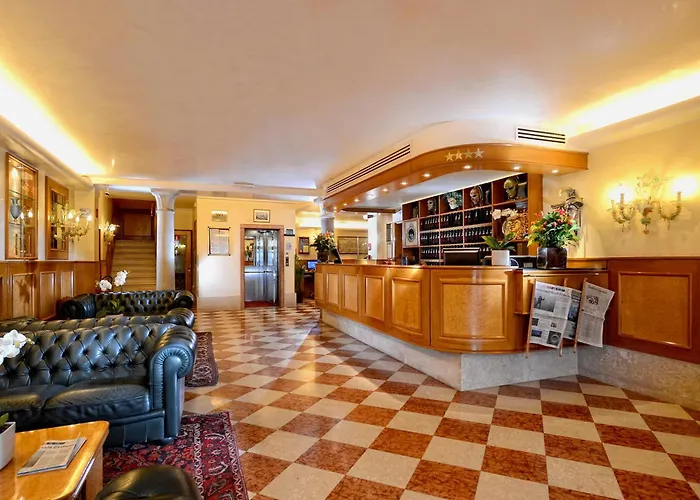 Rialto Hotel 4*