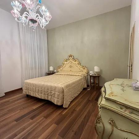 Hotel Rialto Venedig