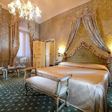 Rialto Ξενοδοχείο 4*